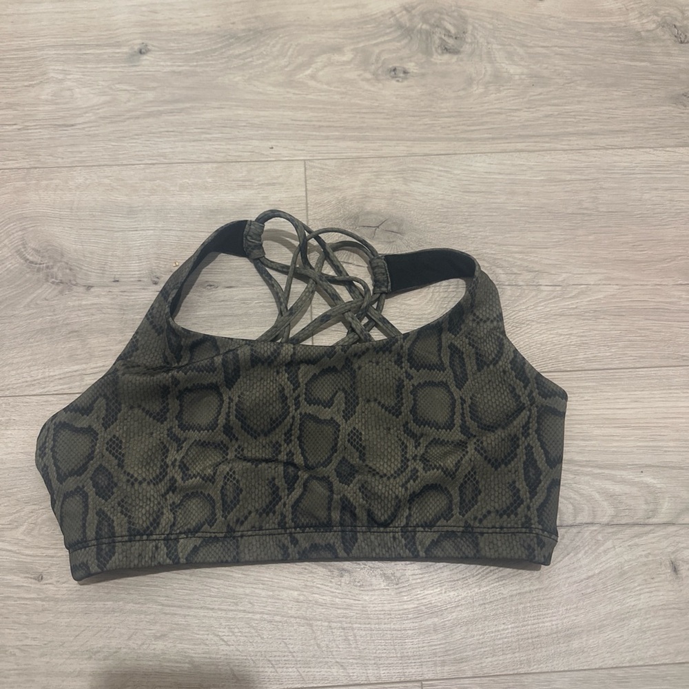 sports Bra